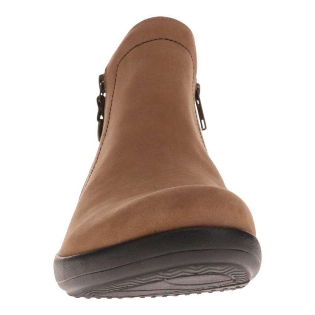 Revere Charleston Zip - Toffee Nubuck - Product View - 5