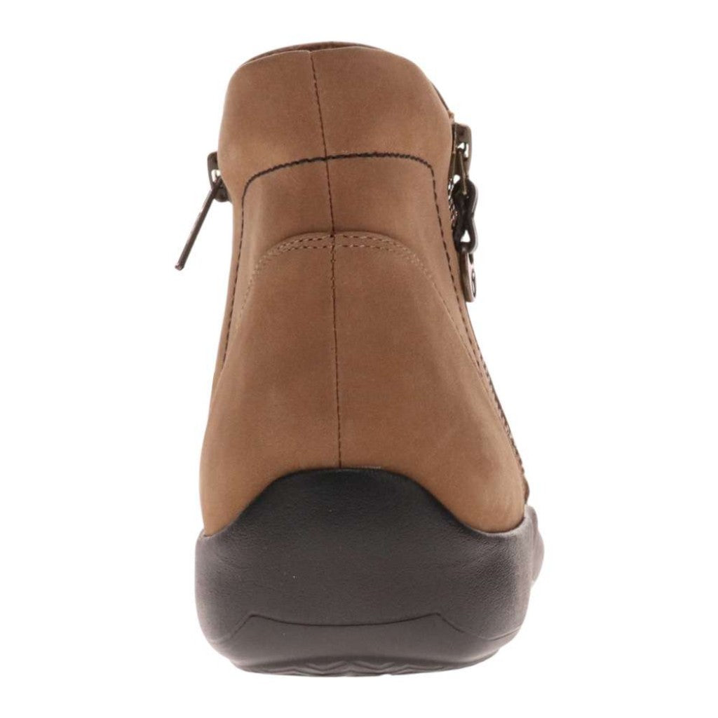 Revere Charleston Zip - Toffee Nubuck - Product View - 7