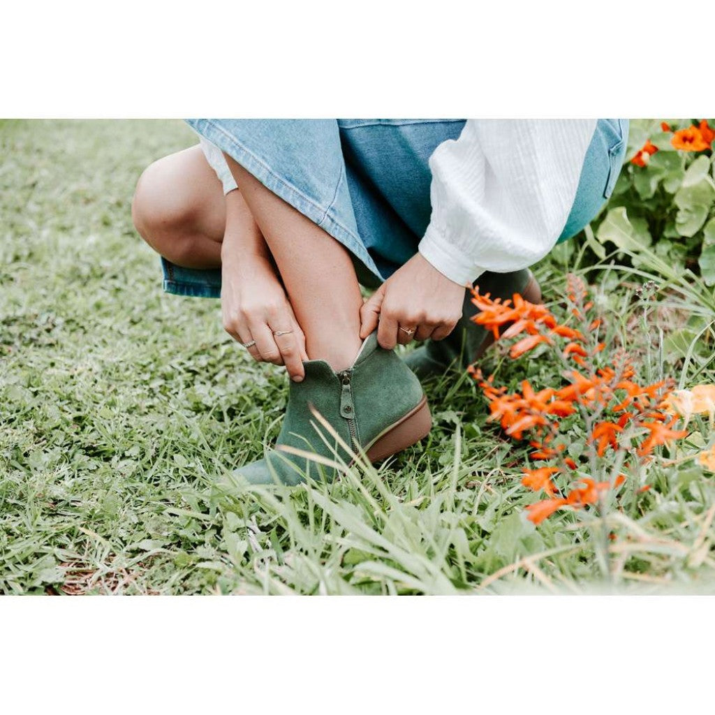 Revere Damascus Wedged Women's Boot - Moss Suede - Product View - 5