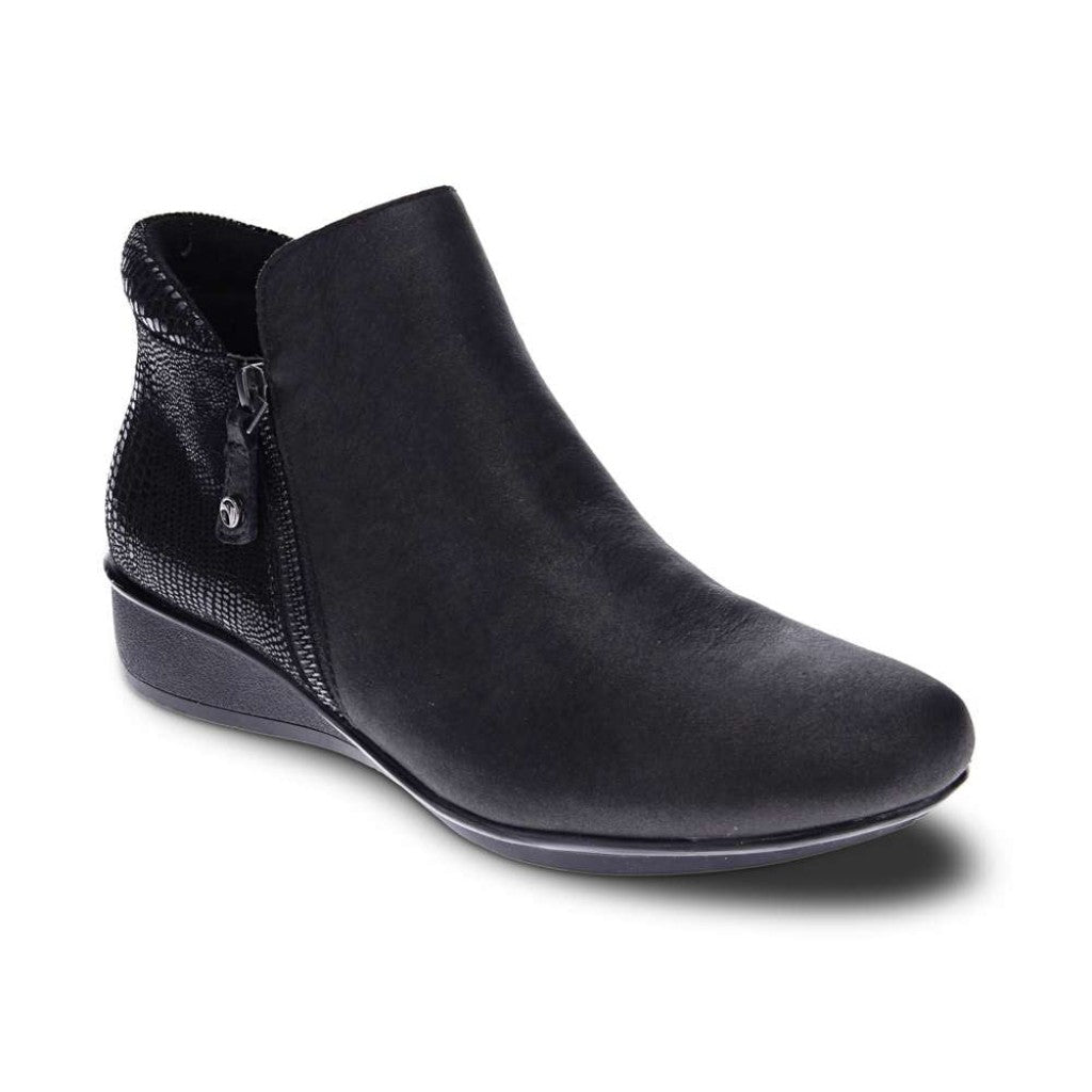 Revere Damascus Wedged Women's Boot