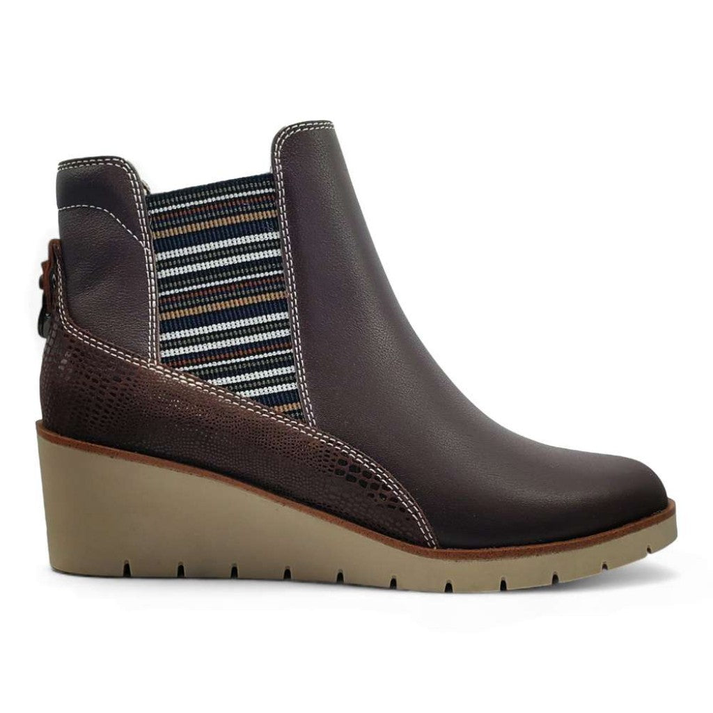 Revere Galway Wedged Supportive Removable Footbed Women's Boot - Espresso - Product View - 2