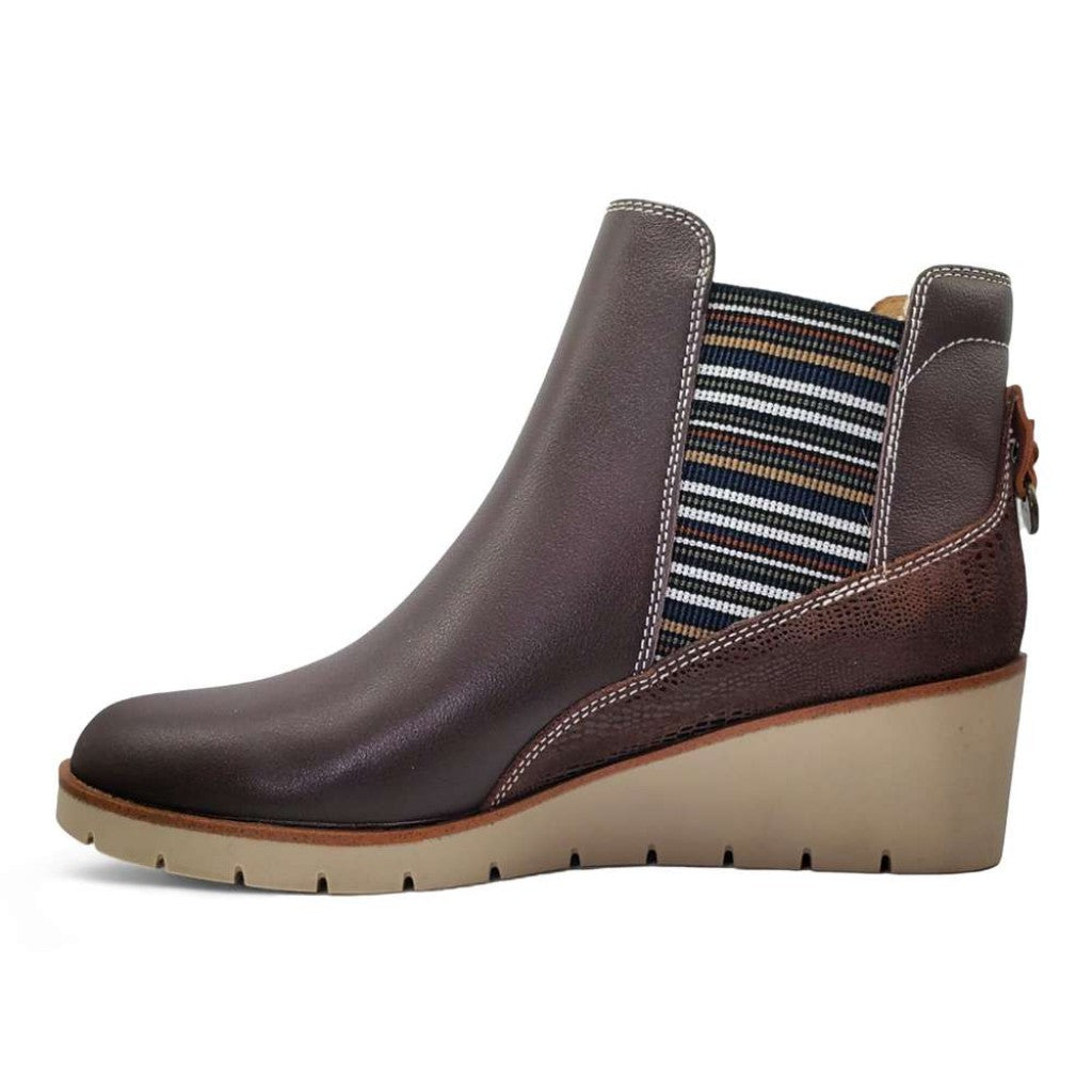 Revere Galway Wedged Supportive Removable Footbed Women's Boot - Espresso - Product View - 3