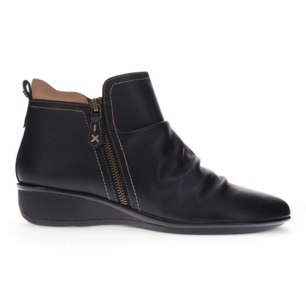 Revere Plymouth Women's Boot - Black Toffee - Product View - 2