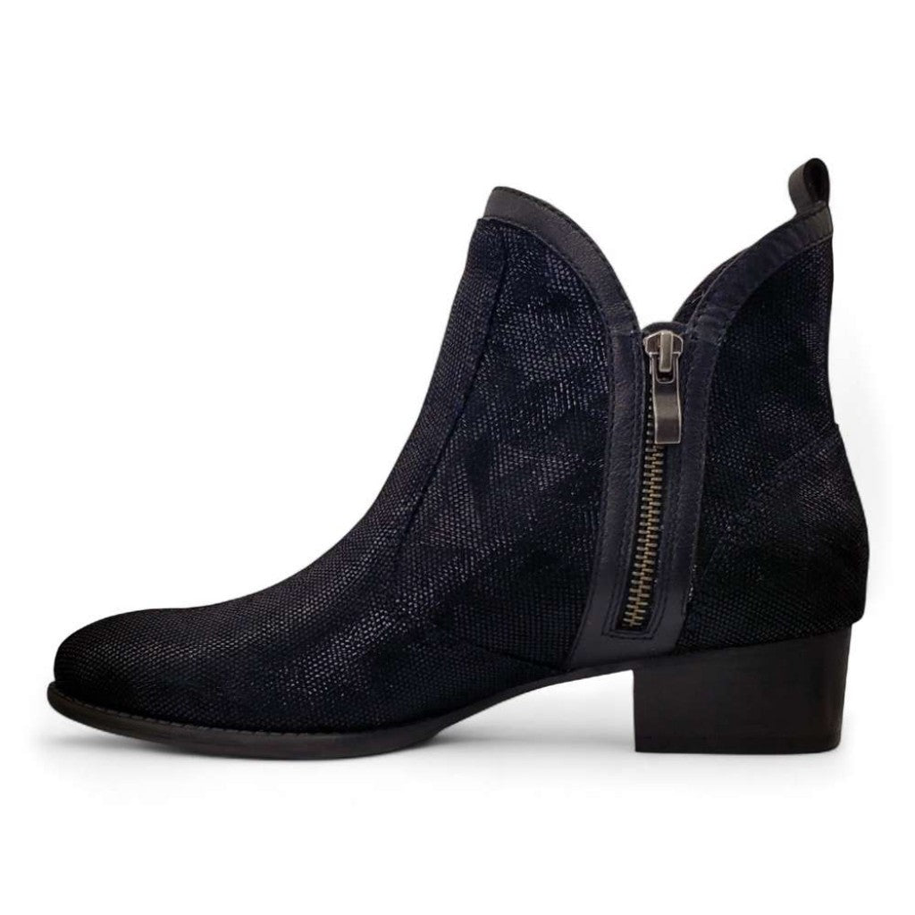 Revere Siena II Zip Ankle Women's Boot - Black Angle - Product View - 3