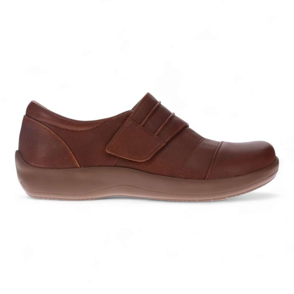Revere Women's Cancun Casual - Mocha - Sole View - 2