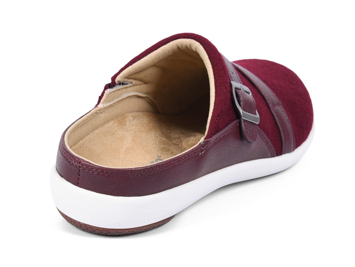 Spenco Ashton Women's Wool Slip-ons - Burgundy - Bottom
