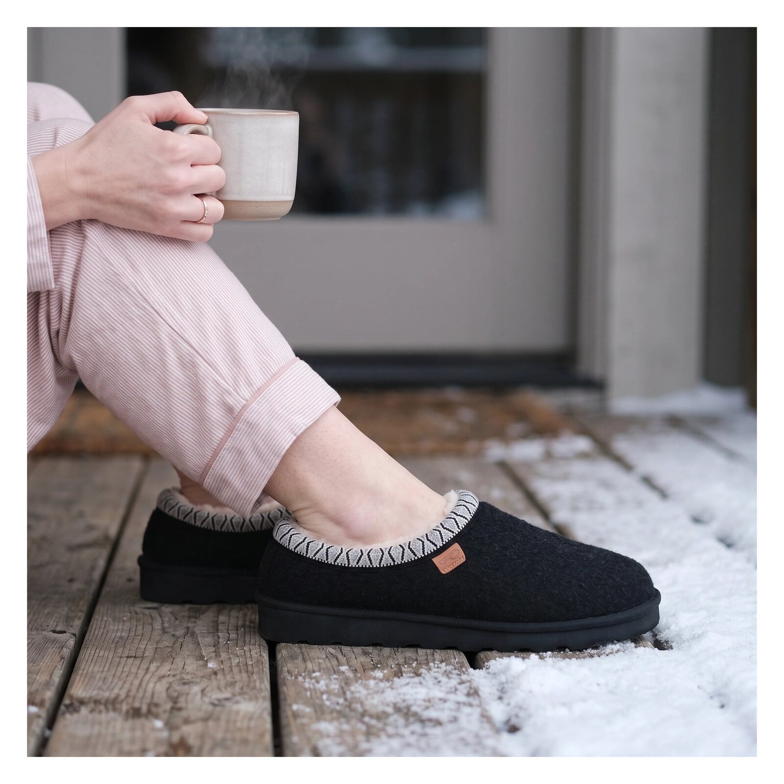 Strive Women's Zurich Felt Slippers - Black II - Lifestyle