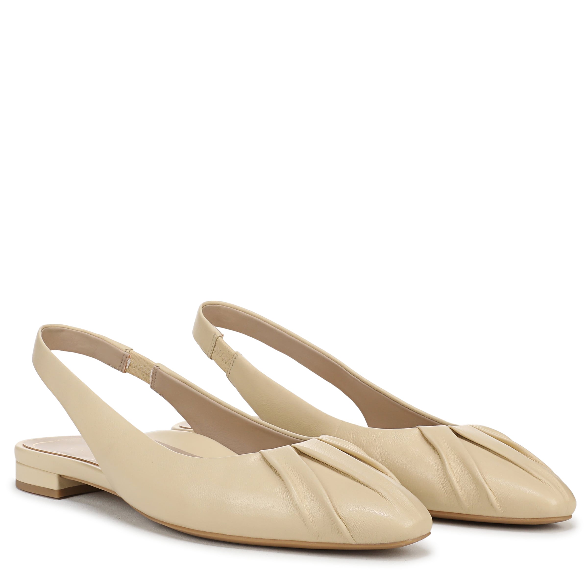 Vionic J9630L1251 - Vanilla Cream Leather - Pair Front Three-Quarter View