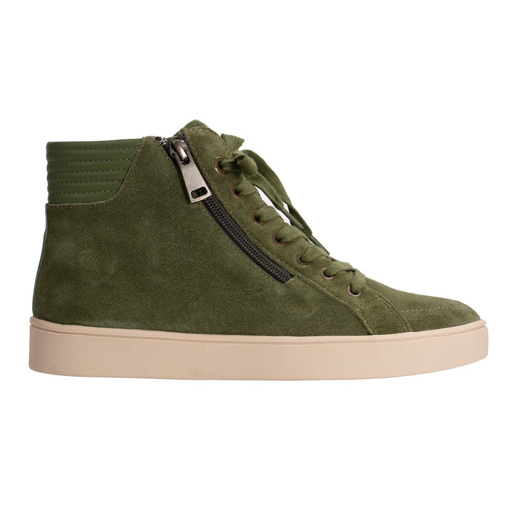 Capulet Olive
