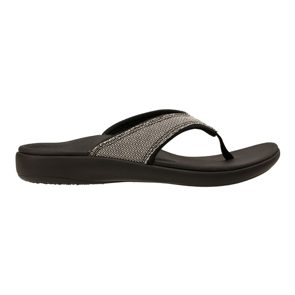 Revitalign Yumi Payton Women's Sandals in Black