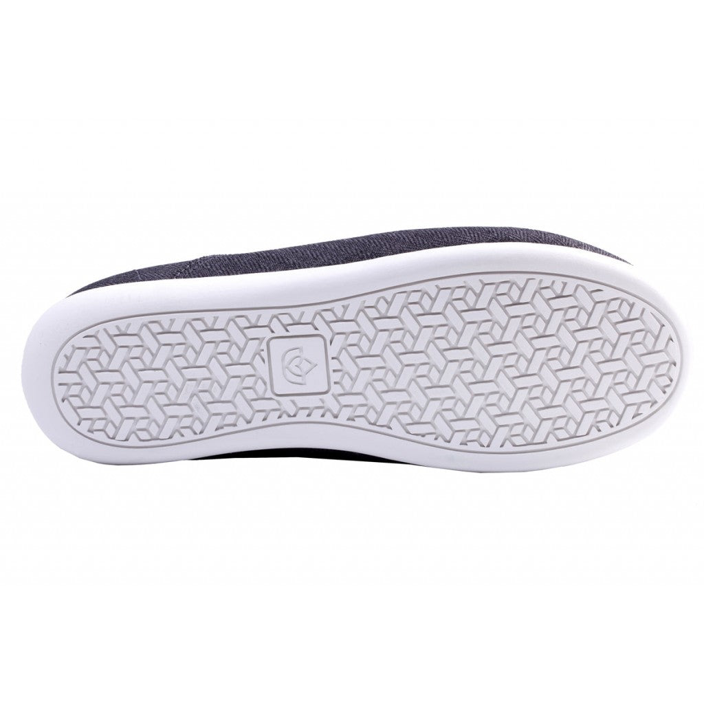 Spenco Fireside Supportive Women's Slippers - Black - Product View - 6