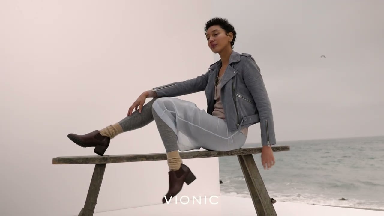 Watch Vionic Belmont Women's Supportive Shooties Short Boot video